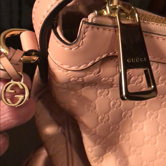 💯percent authentic Gucci bag purchased this year - Picture 3 of 8